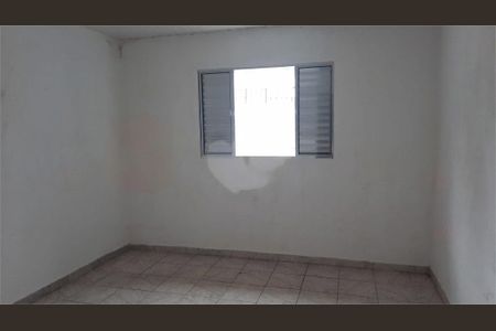 Casa à venda com 96m², 4 quartos e 2 vagas