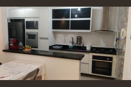 Apartamento à venda com 65m², 2 quartos e 1 vaga