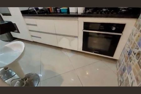 Apartamento à venda com 65m², 2 quartos e 1 vaga