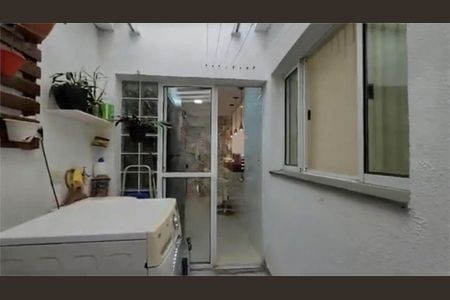 Apartamento à venda com 65m², 2 quartos e 1 vaga