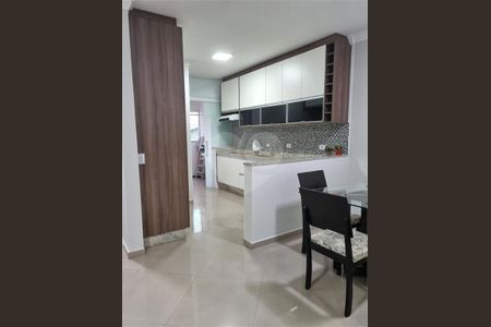 Apartamento à venda com 62m², 2 quartos e 1 vaga