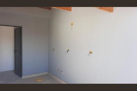 Apartamento à venda com 77m², 2 quartos e 1 vaga