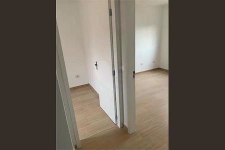 Casa à venda com 68m², 2 quartos e 1 vaga