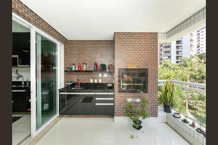 Apartamento à venda com 171m², 3 quartos e 4 vagas