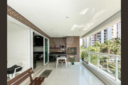 Apartamento à venda com 171m², 3 quartos e 4 vagas