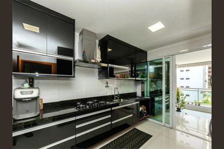 Apartamento à venda com 171m², 3 quartos e 4 vagas