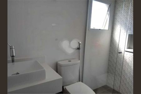 Casa à venda com 270m², 3 quartos e 6 vagas