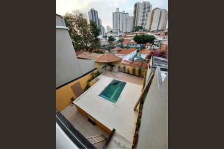 Casa à venda com 270m², 3 quartos e 6 vagas