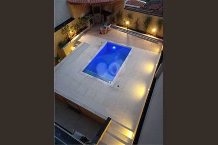 Casa à venda com 270m², 3 quartos e 6 vagas