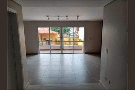 Casa à venda com 270m², 3 quartos e 6 vagas