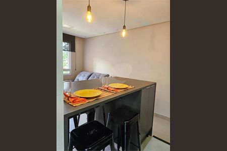 Apartamento à venda com 40m², 2 quartos e 1 vaga