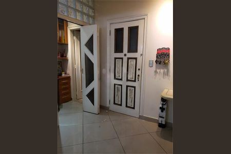 Apartamento à venda com 270m², 4 quartos e 1 vaga
