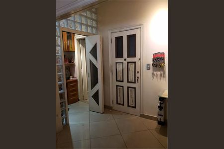 Apartamento à venda com 270m², 4 quartos e 1 vaga