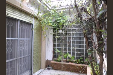 Casa à venda com 315m², 2 quartos e 1 vaga