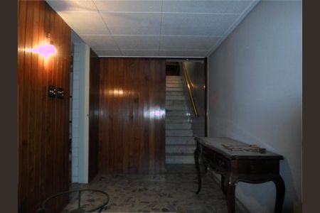 Casa à venda com 315m², 2 quartos e 1 vaga