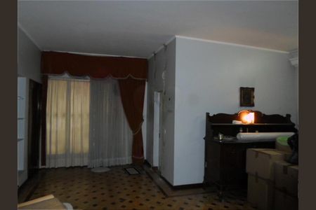 Casa à venda com 315m², 2 quartos e 1 vaga