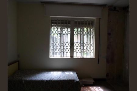 Casa à venda com 315m², 2 quartos e 1 vaga