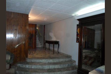 Casa à venda com 315m², 2 quartos e 1 vaga