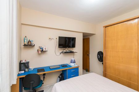 Apartamento à venda com 130m², 3 quartos e 3 vagas Apartamento à venda com 130m², 3 quartos e 3 vagasQuarto 3