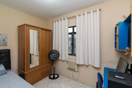 Apartamento à venda com 130m², 3 quartos e 3 vagas Apartamento à venda com 130m², 3 quartos e 3 vagasQuarto 1