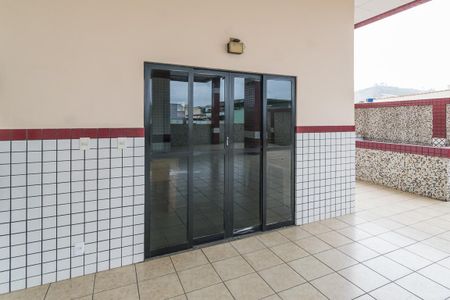 Apartamento à venda com 130m², 3 quartos e 3 vagas Apartamento à venda com 130m², 3 quartos e 3 vagasÁrea comum - Salão de festas