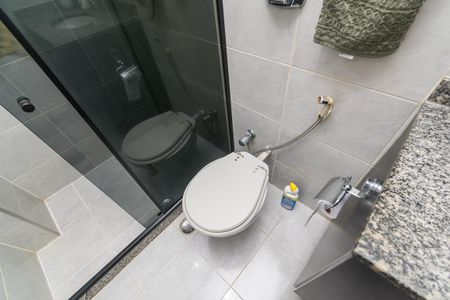 Apartamento à venda com 130m², 3 quartos e 3 vagas Apartamento à venda com 130m², 3 quartos e 3 vagasBanheiro Social