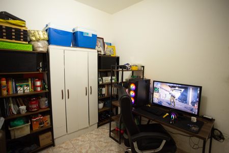 Casa à venda com 145m², 2 quartos e 2 vagas Casa à venda com 145m², 2 quartos e 2 vagasQuarto 1