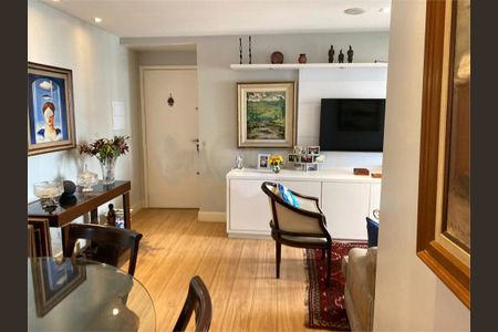 Apartamento à venda com 66m², 2 quartos e 1 vaga