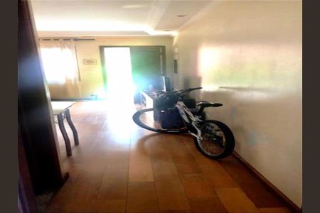 Casa à venda com 70m², 2 quartos e 1 vaga