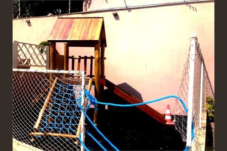 Casa à venda com 70m², 2 quartos e 1 vaga