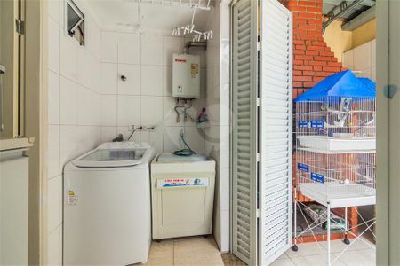 Casa à venda com 131m², 3 quartos e 3 vagas