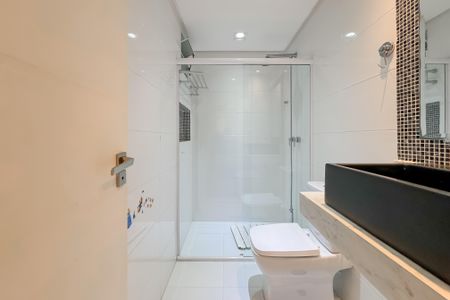 Apartamento à venda com 155m², 2 quartos e 2 vagasBanheiro Social