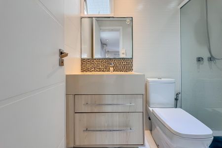 Apartamento à venda com 155m², 2 quartos e 2 vagasBanheiro da Suíte