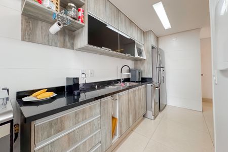 Apartamento à venda com 155m², 2 quartos e 2 vagasCozinha