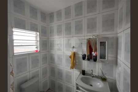 Casa à venda com 130m², 5 quartos e sem vaga