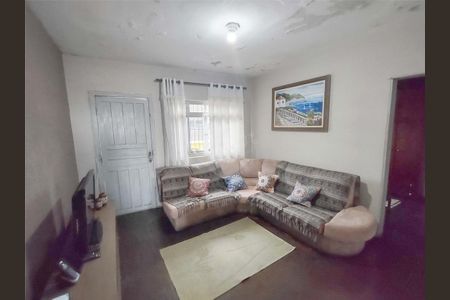 Casa à venda com 130m², 5 quartos e sem vaga