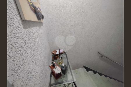 Casa à venda com 130m², 5 quartos e sem vaga