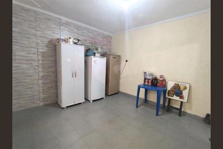 Casa à venda com 160m², 4 quartos e 1 vaga