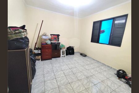 Casa à venda com 160m², 4 quartos e 1 vaga