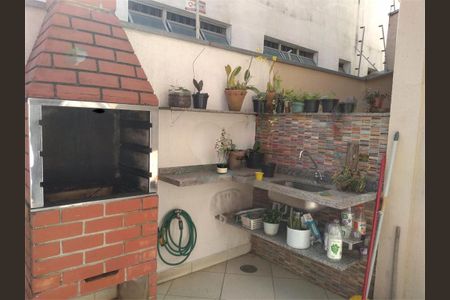 Casa à venda com 203m², 3 quartos e 2 vagas