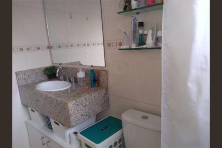 Casa à venda com 203m², 3 quartos e 2 vagas