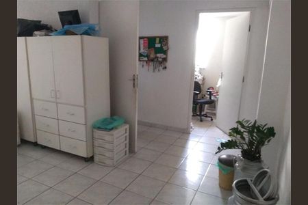 Casa à venda com 203m², 3 quartos e 2 vagas