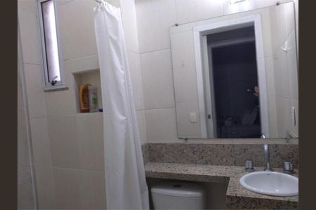 Casa à venda com 203m², 3 quartos e 2 vagas