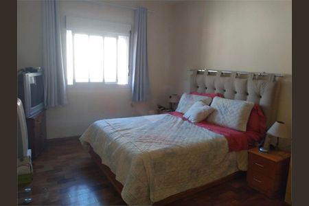 Casa à venda com 203m², 3 quartos e 2 vagas