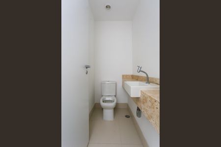 Apartamento à venda com 230m², 4 quartos e 4 vagasLavabo