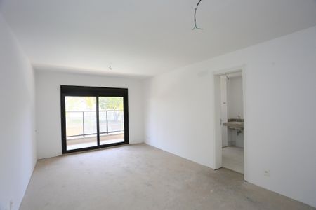 Apartamento à venda com 230m², 4 quartos e 4 vagasSuíte 4