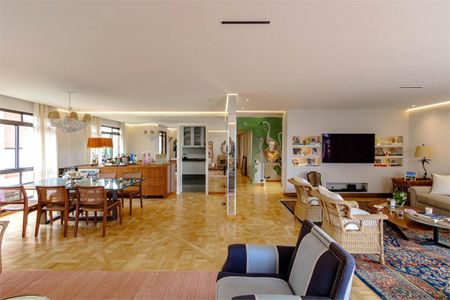 Apartamento à venda com 413m², 3 quartos e 4 vagas