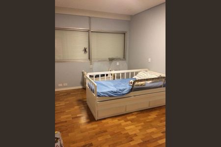 Apartamento à venda com 180m², 4 quartos e 1 vaga