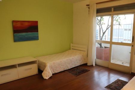 Apartamento à venda com 140m², 3 quartos e 1 vaga