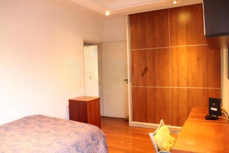 Apartamento à venda com 140m², 3 quartos e 1 vaga